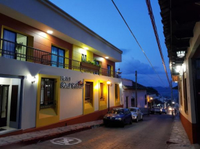 Отель Hotel Real Colonial  Комитан Де Домингес